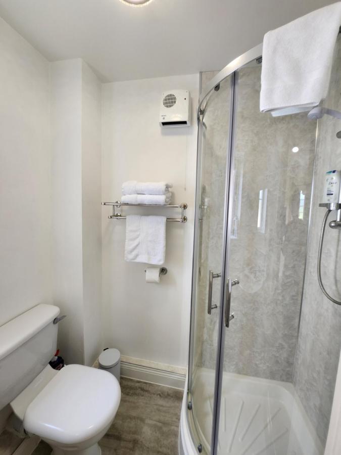 דבלין Bella Room With Free Minibar Tea&Coffee מראה חיצוני תמונה